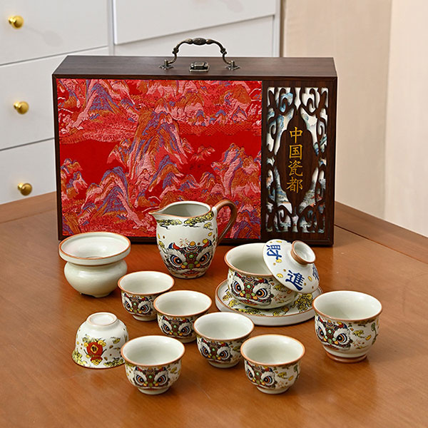 Lion Awakening Style Chinese Tea Set
